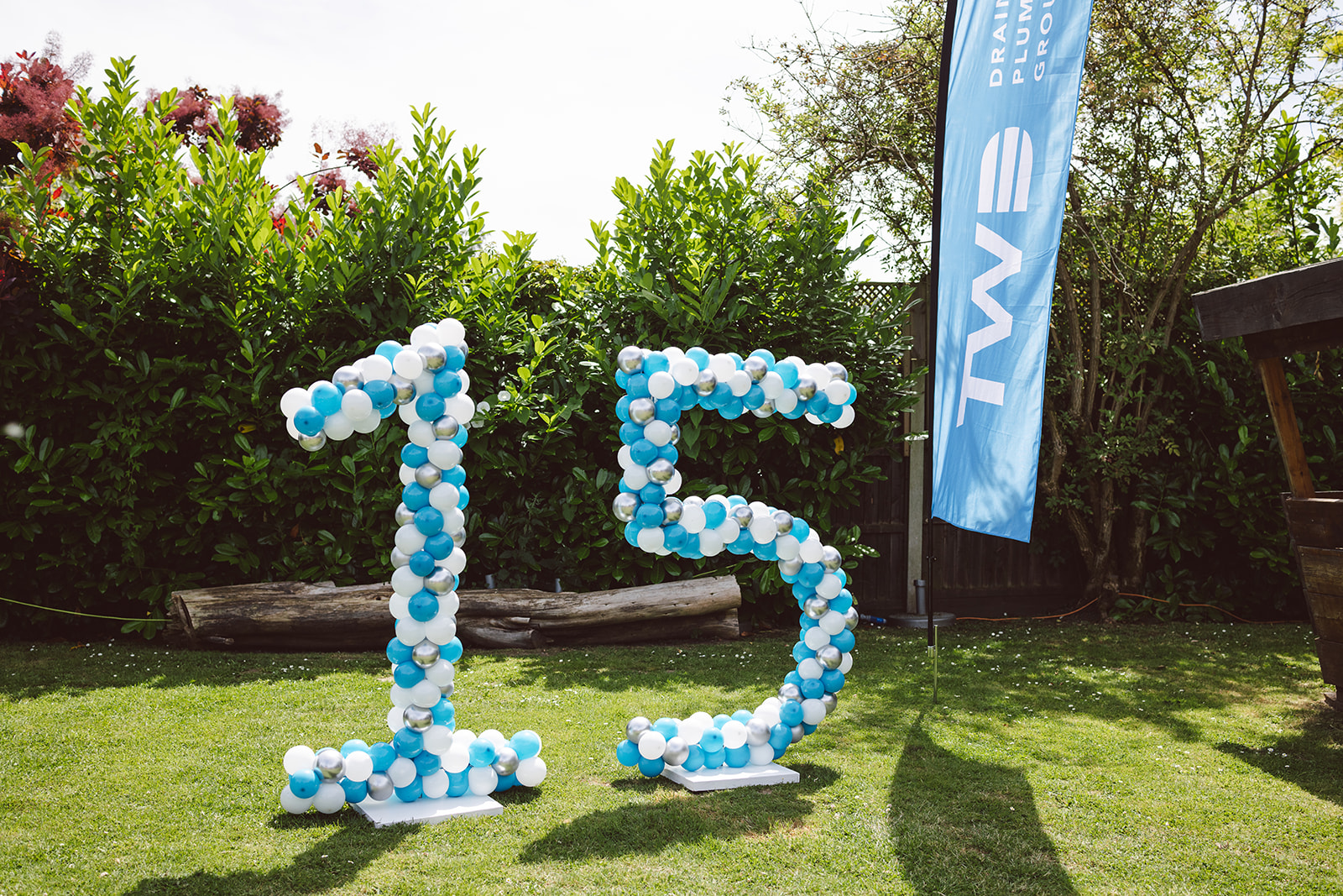 15 year balloon display